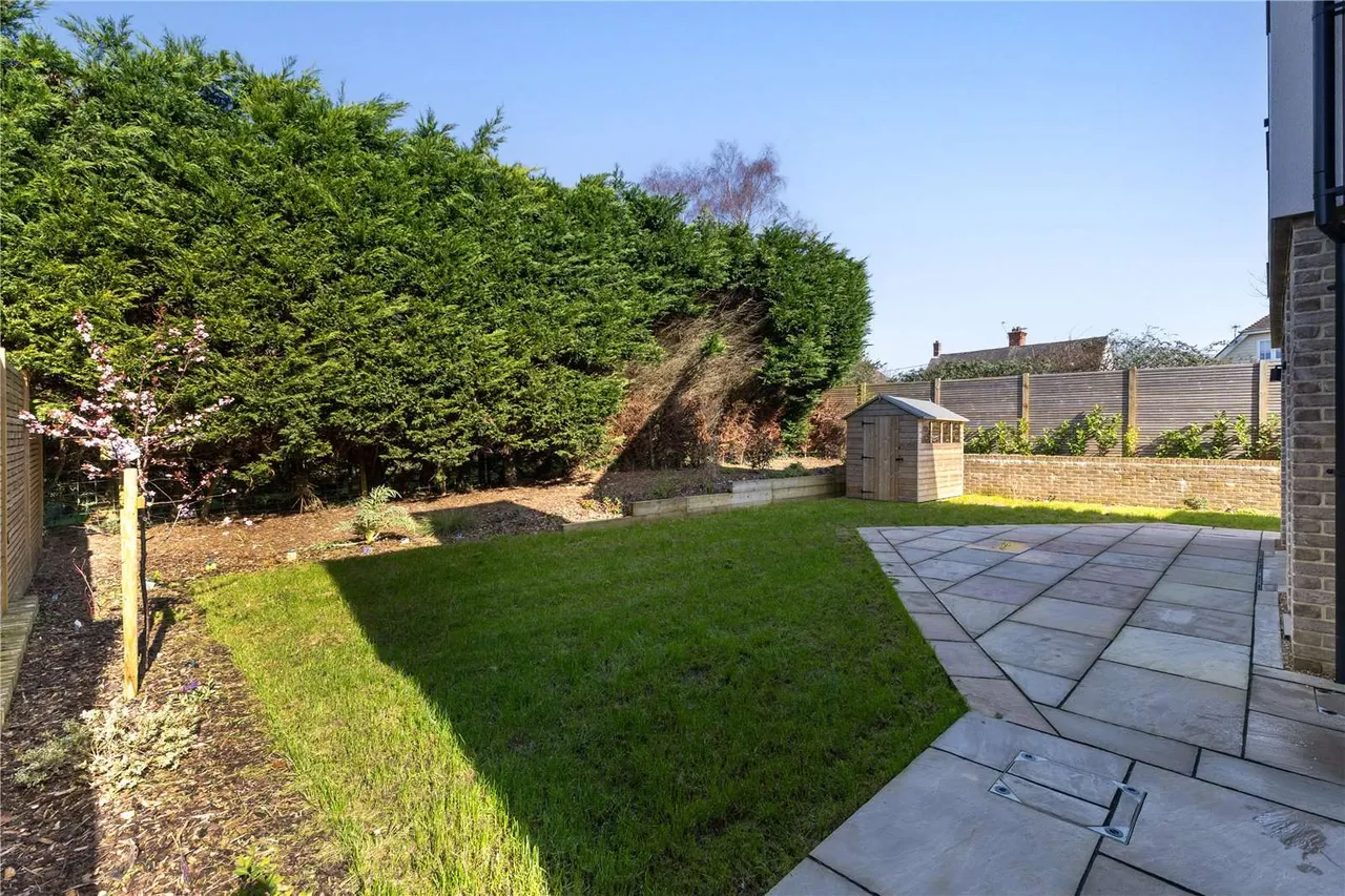 Sandpiper Close, Appledore, TN26, photo 12