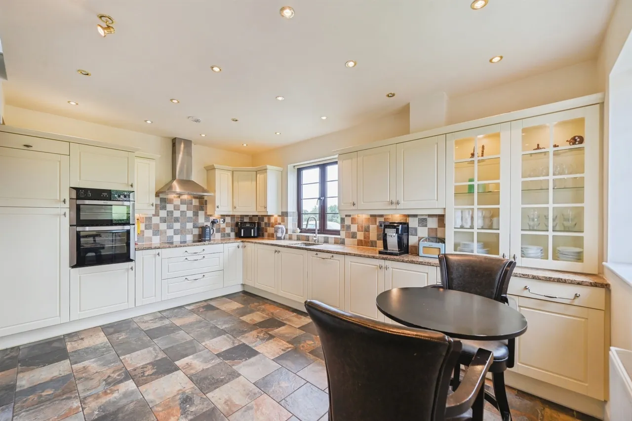 Tatenhill Common, Rangemore, DE13, photo 8