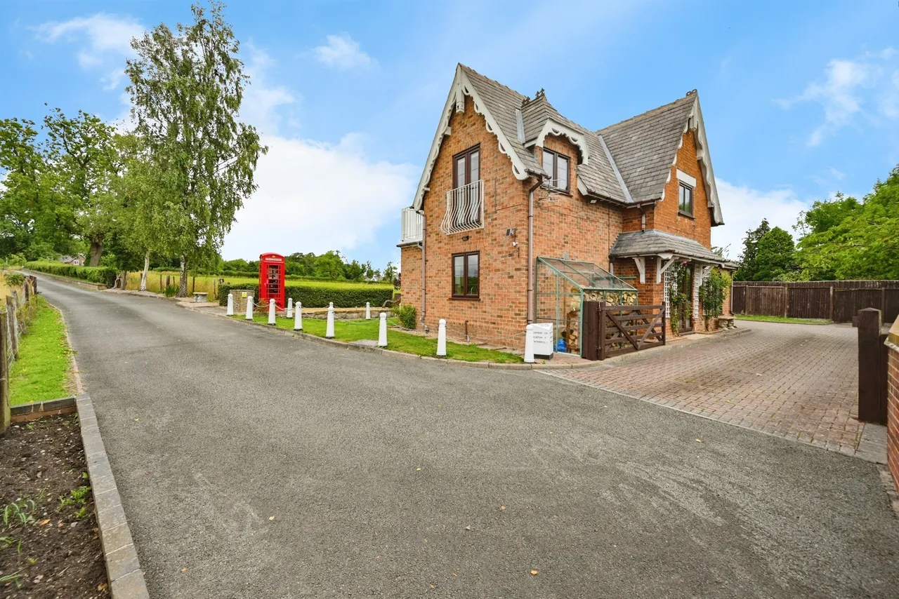 Tatenhill Common, Rangemore, DE13, photo 16