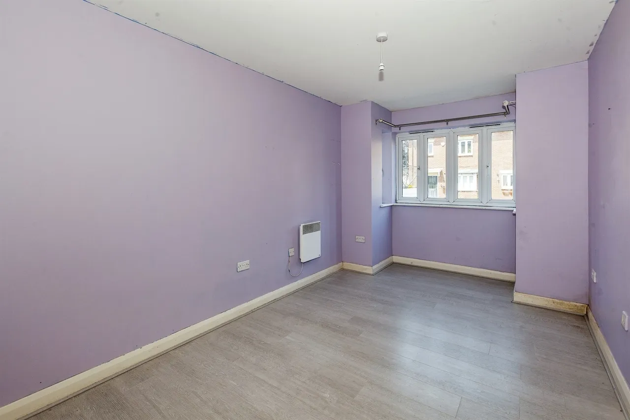 Montague Close, Farnham Royal, Slough, photo 7