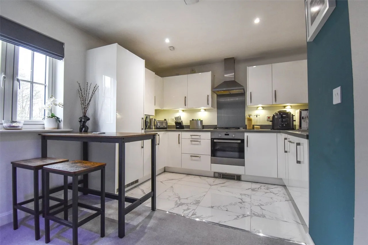 Charteris Close, Wellesley, GU11, photo 6