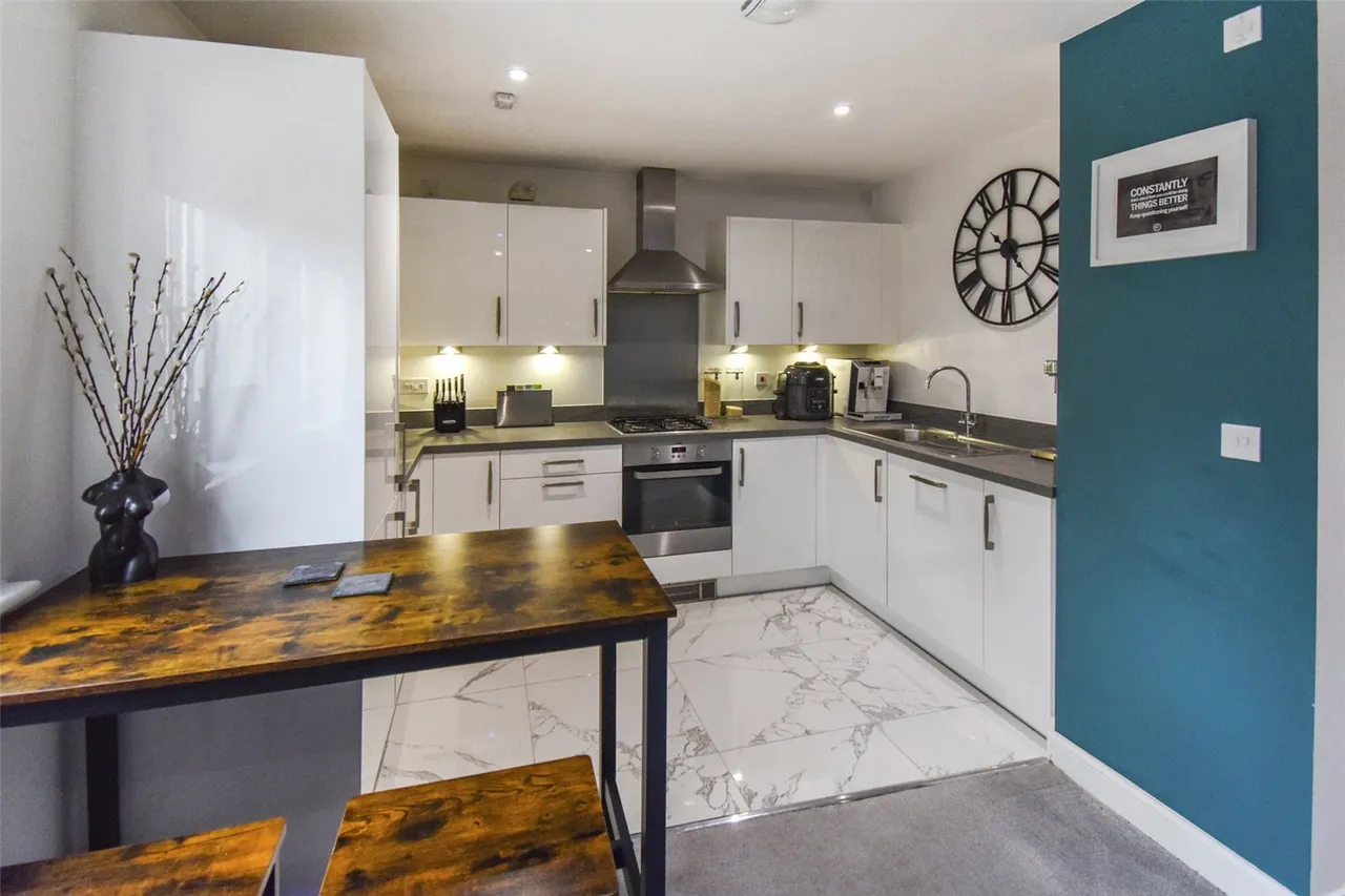 Charteris Close, Wellesley, GU11, photo 10