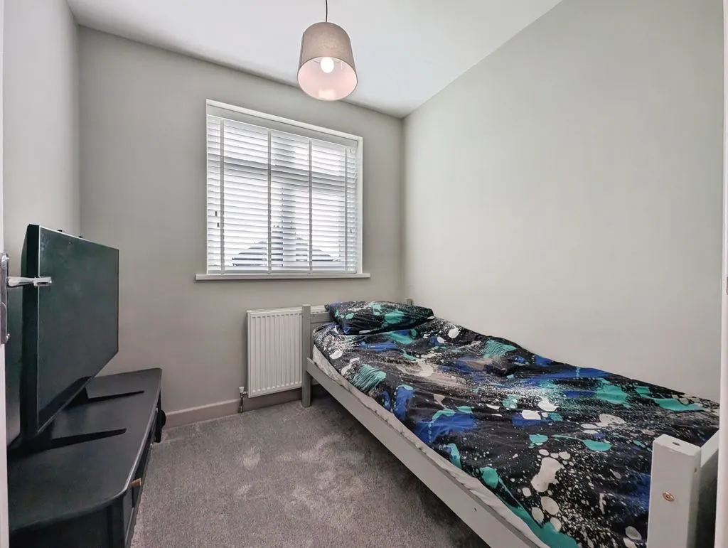 Newcastle Upon Tyne NE5 2JE, NE5, photo 8