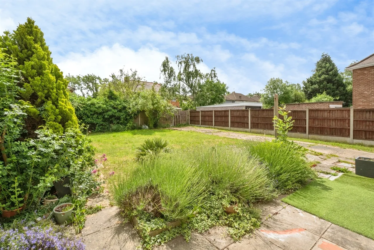 Chalmers Drive, Doncaster, DN2, photo 4