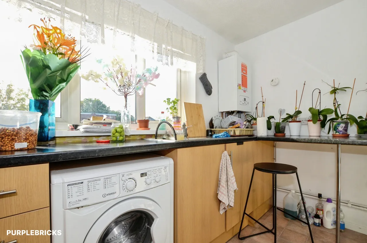 Weald Lane, Harrow, HA3, photo 2