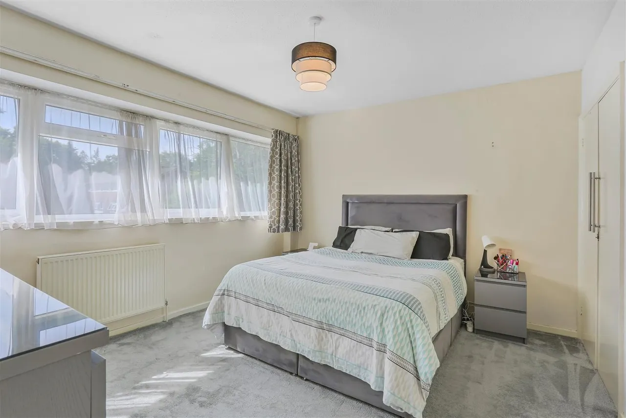 Grove Avenue, Epsom, KT17 4DU, photo 14