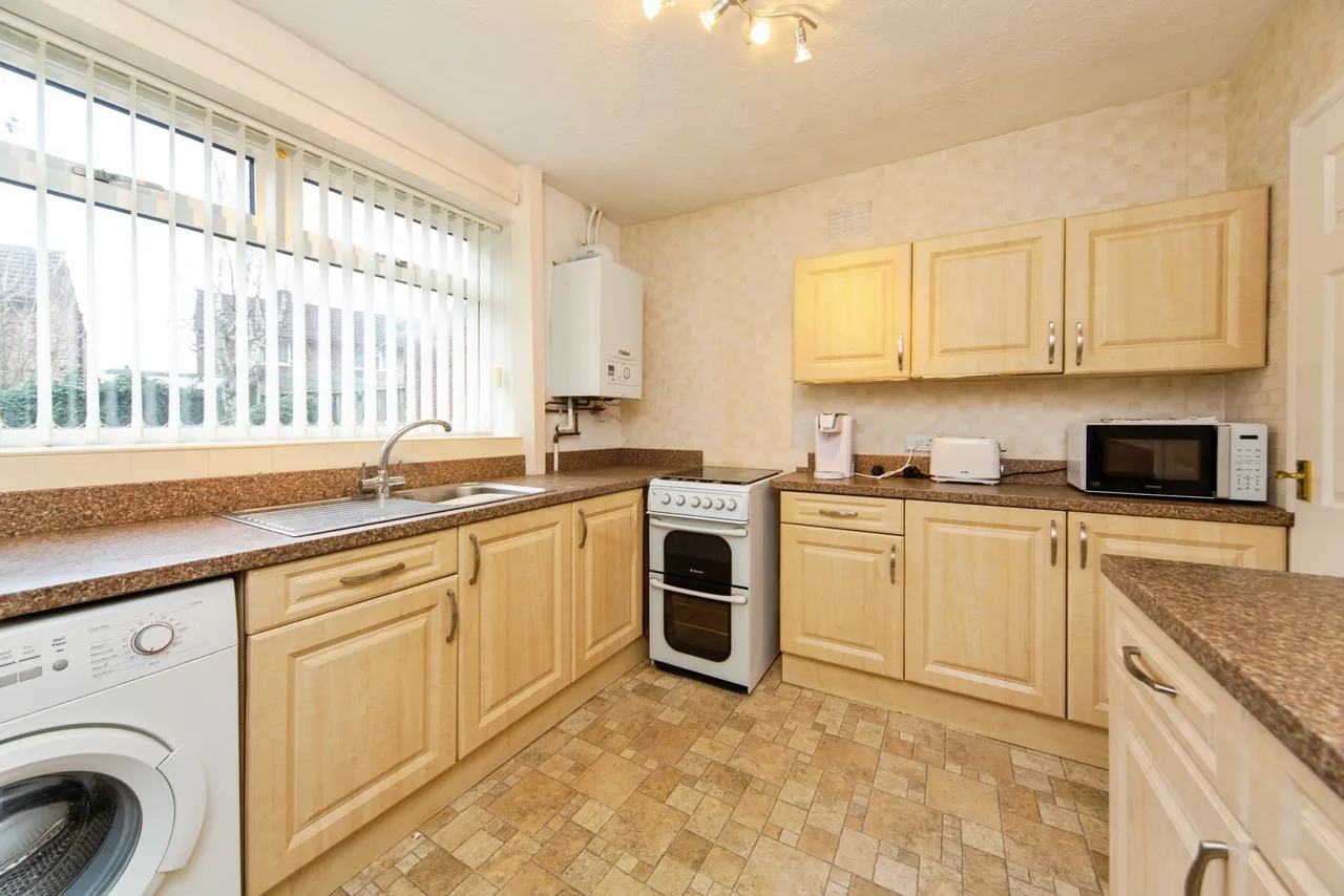 Lowfields Close, Wirral, photo 7
