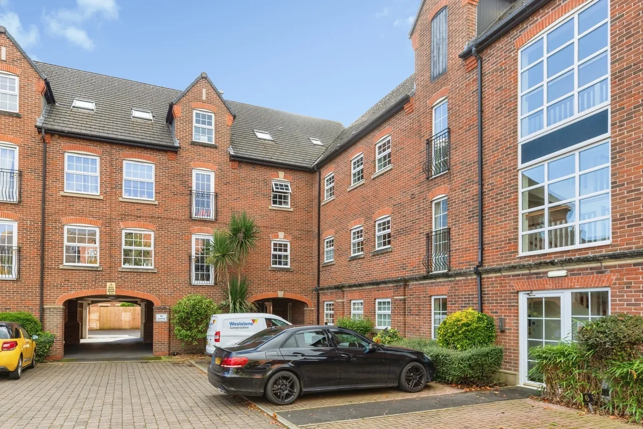 Cordwainers Court, Buckshaw Village, PR7, photo 7