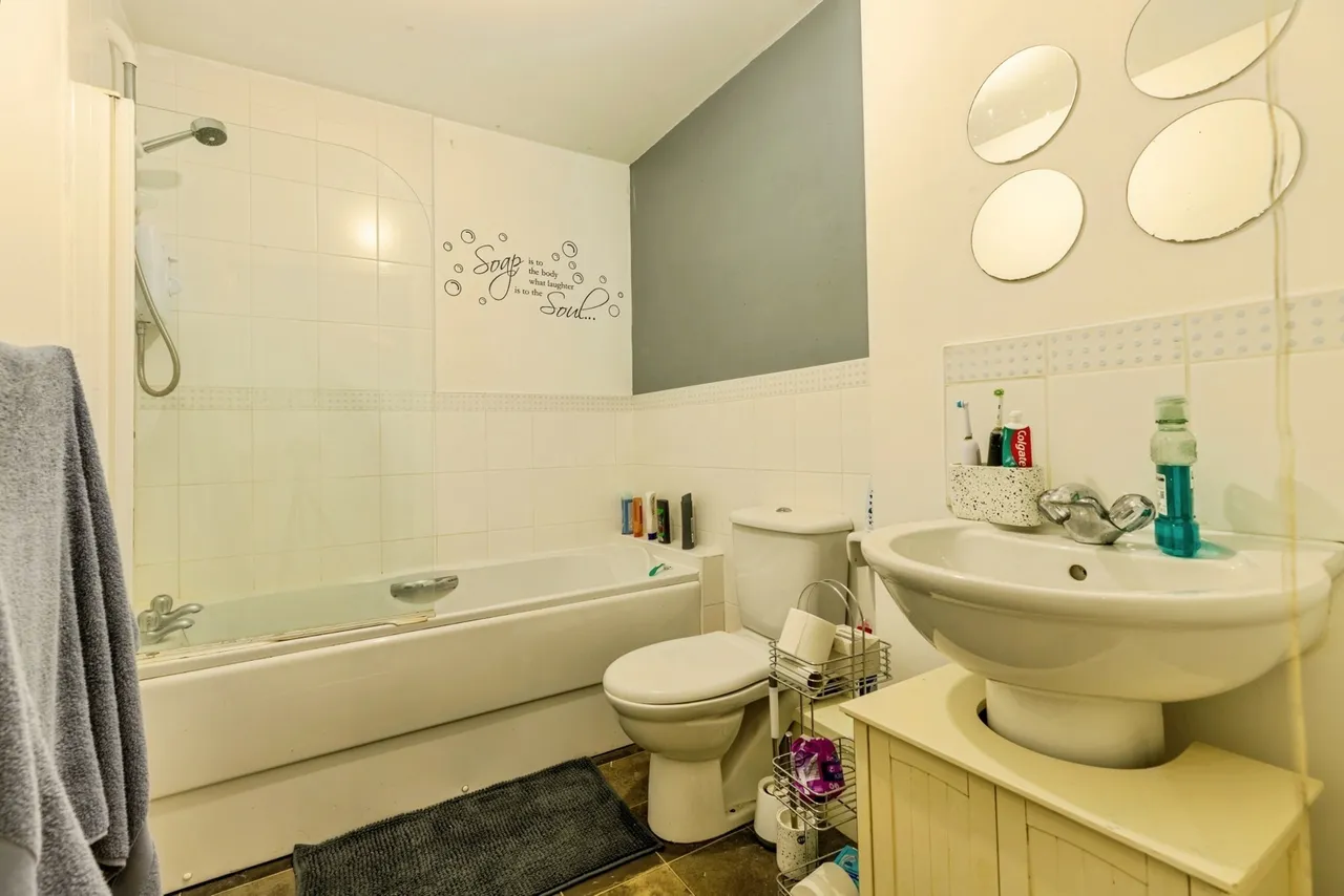 Cordwainers Court, Buckshaw Village, PR7, photo 6