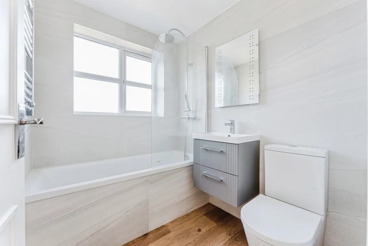 Gandhi Close, Walthamstow, E17, photo 4