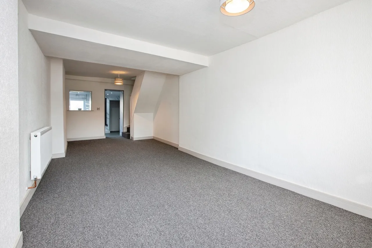 Sutton Road, Huthwaite, NG17, photo 4