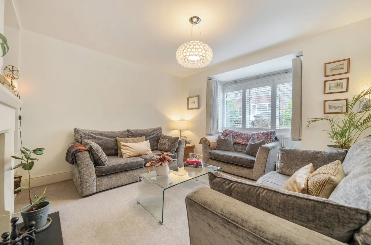 Glen Road, Grayshott, GU26, photo 5