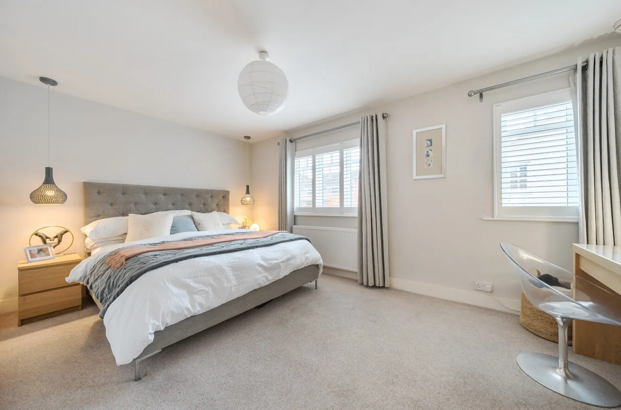Glen Road, Grayshott, GU26, photo 13