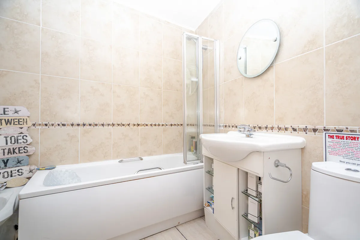 Soulbury Road, Linslade, LU7, photo 6