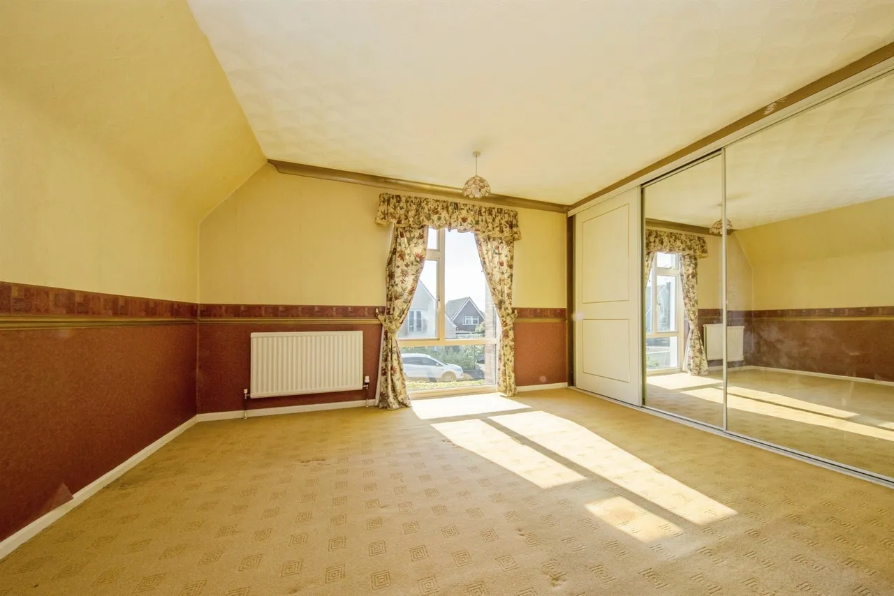 Sandringham Close, Ipswich, photo 9