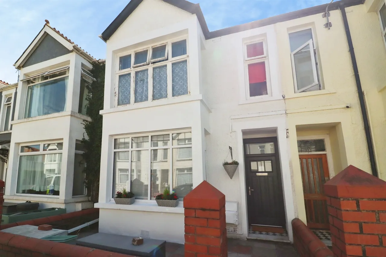 Wellfield Avenue, Porthcawl, CF36, photo 23