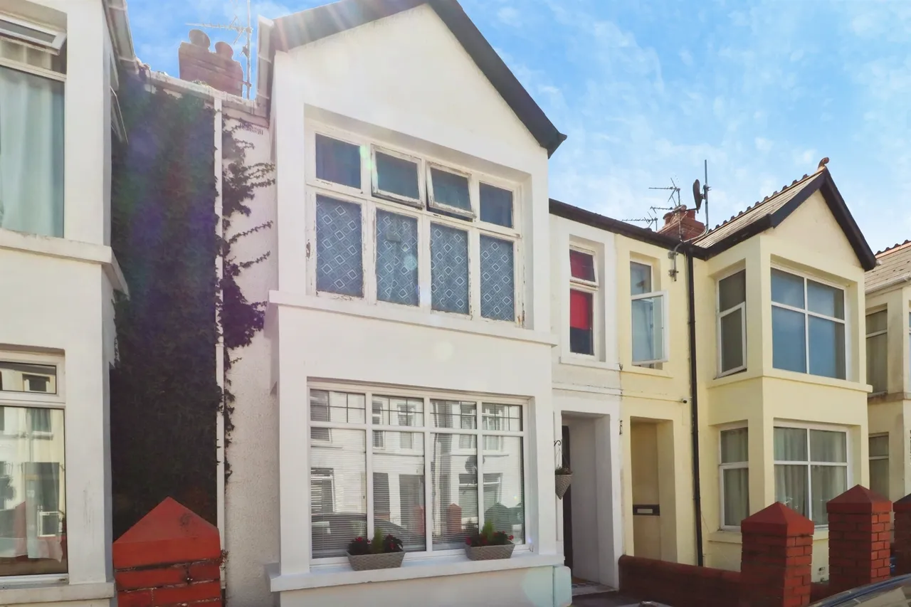 Wellfield Avenue, Porthcawl, CF36, photo 22