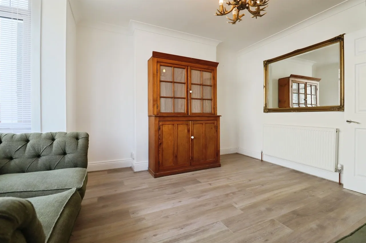 Wellfield Avenue, Porthcawl, CF36, photo 18