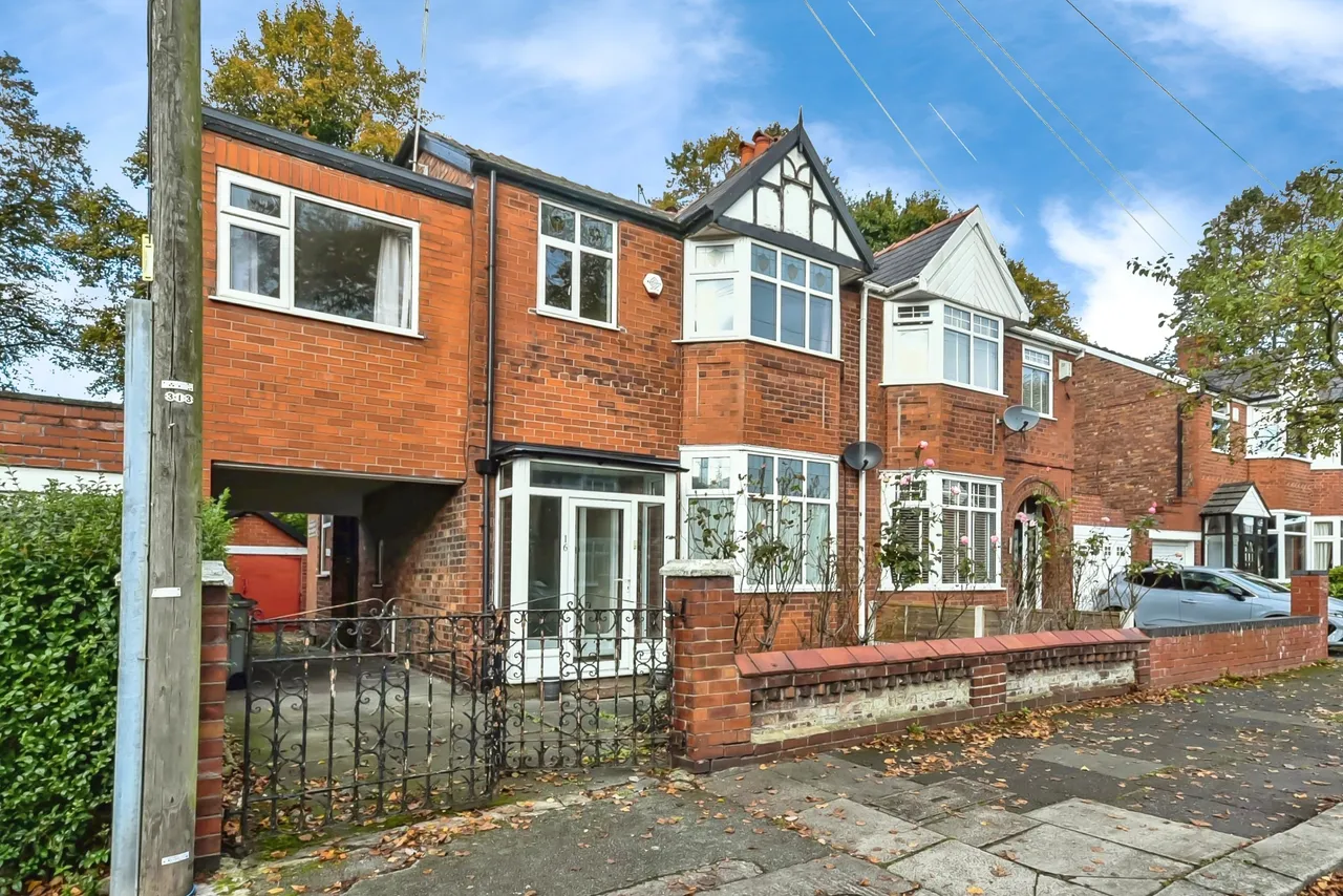 4 bed house for sale — Manor Road, Stretford, Manchester, Greater Manchester, M32