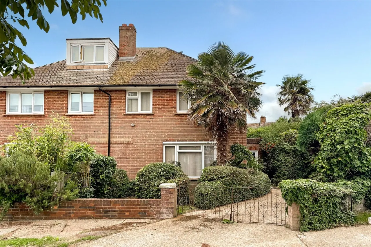 3 bed house for sale, Littlehampton, BN17