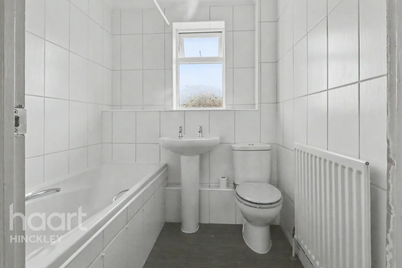 Severn Avenue, Hinckley, LE10, photo 8