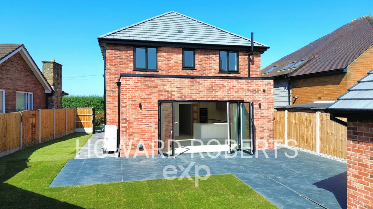 Liverpool Road, Longton Area, PR4, photo 25