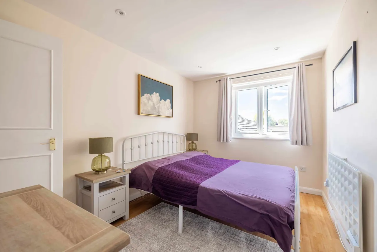 Cleves Court, Firs Ave, Windsor, Berkshire, SL4 4EF, photo 5