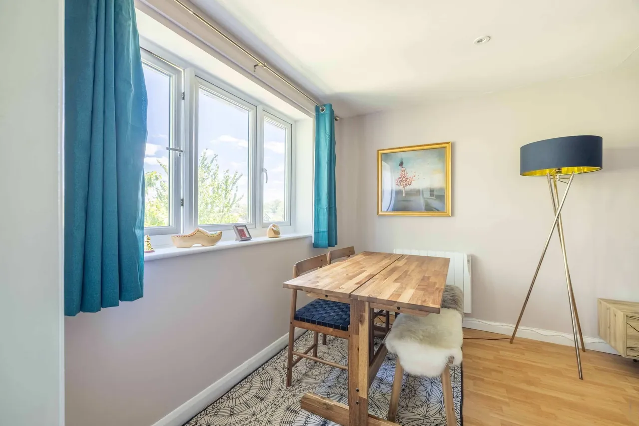 Cleves Court, Firs Ave, Windsor, Berkshire, SL4 4EF, photo 11
