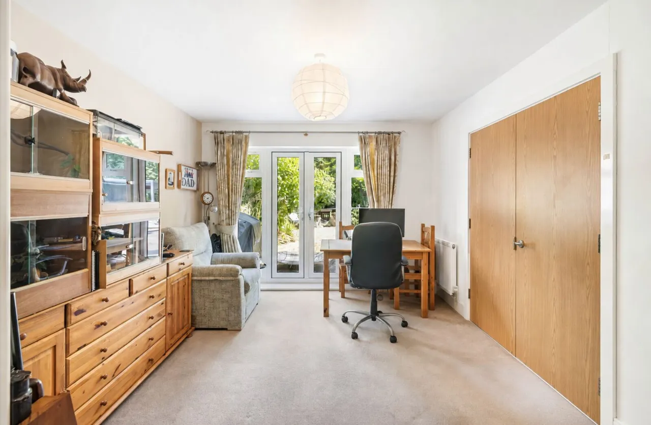 Birch Grove, Felbridge, East Grinstead, East Grinstead, RH19 2TS, photo 8