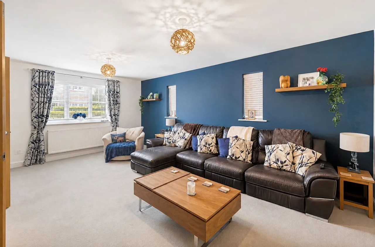 Birch Grove, Felbridge, East Grinstead, East Grinstead, RH19 2TS, photo 6