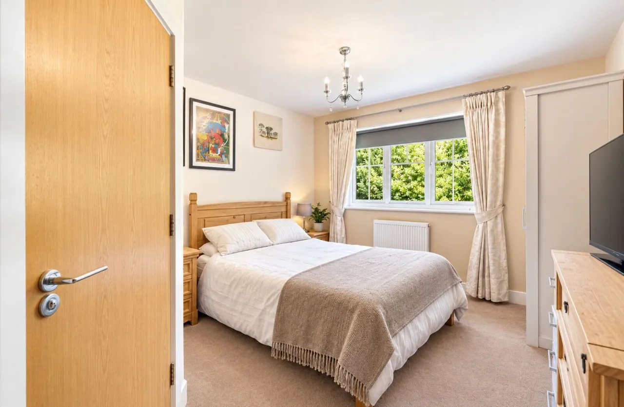 Birch Grove, Felbridge, East Grinstead, East Grinstead, RH19 2TS, photo 19