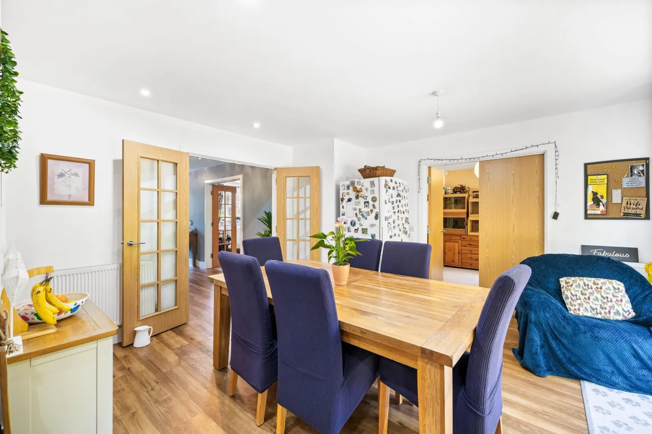 Birch Grove, Felbridge, East Grinstead, East Grinstead, RH19 2TS, photo 13