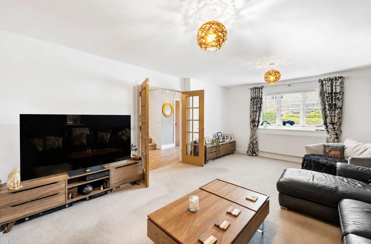 Birch Grove, Felbridge, East Grinstead, East Grinstead, RH19 2TS, photo 7