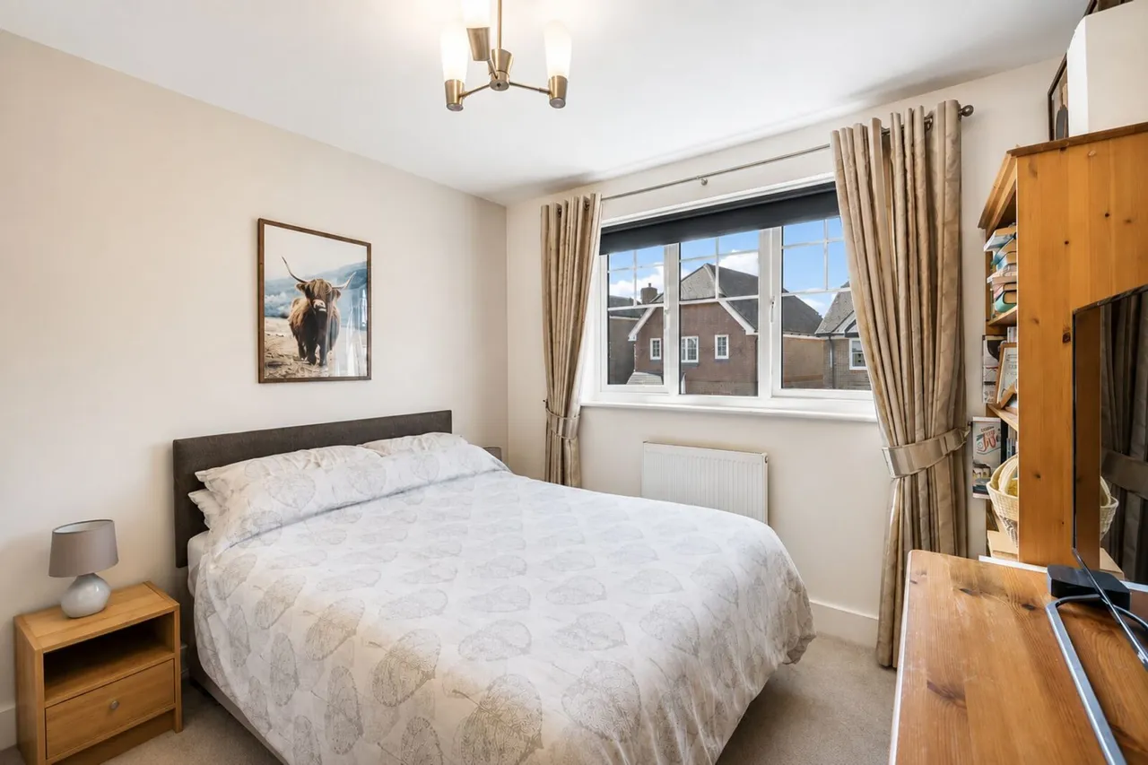 Birch Grove, Felbridge, East Grinstead, East Grinstead, RH19 2TS, photo 22