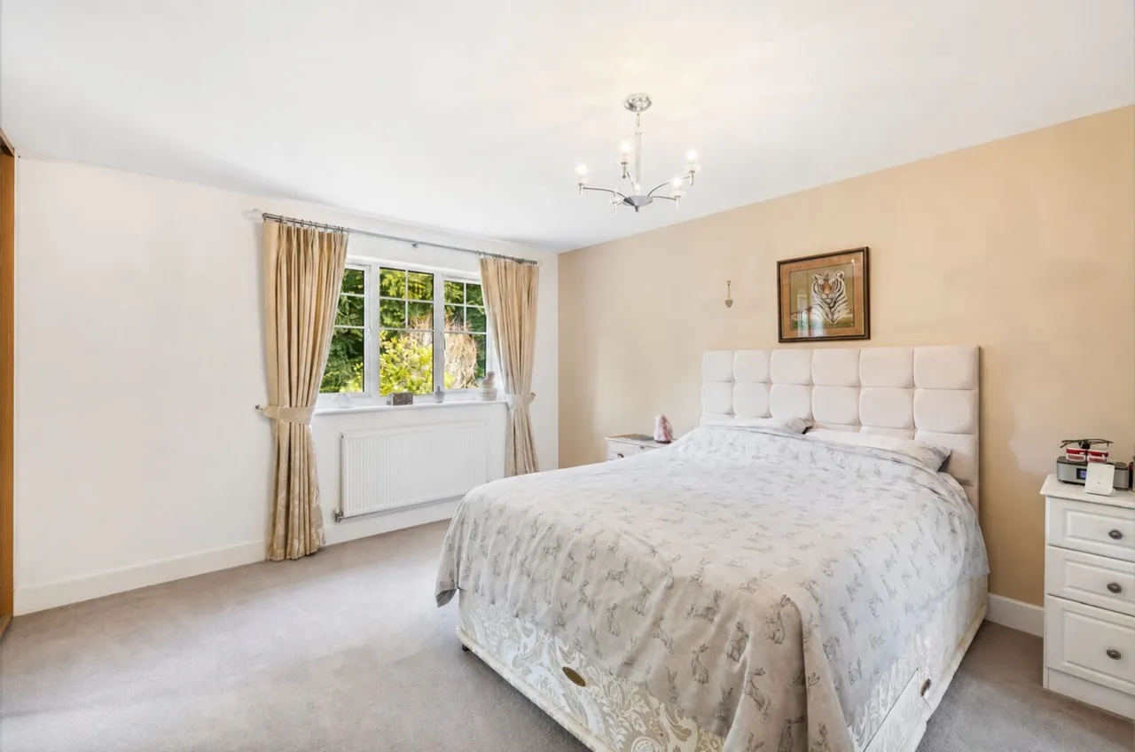 Birch Grove, Felbridge, East Grinstead, East Grinstead, RH19 2TS, photo 18