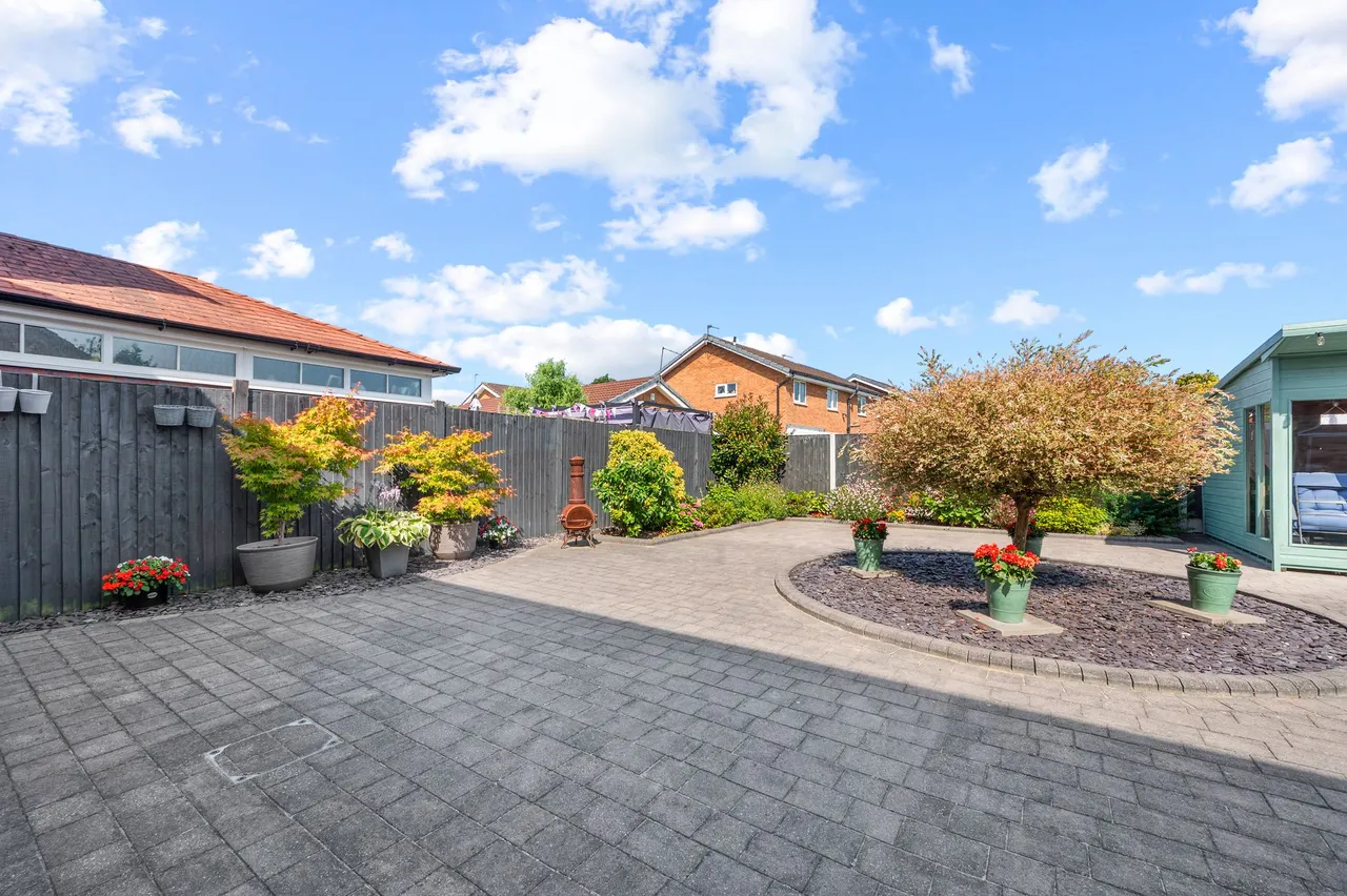 Templeton Drive, Fearnhead, Warrington, WA2 0WR, photo 35