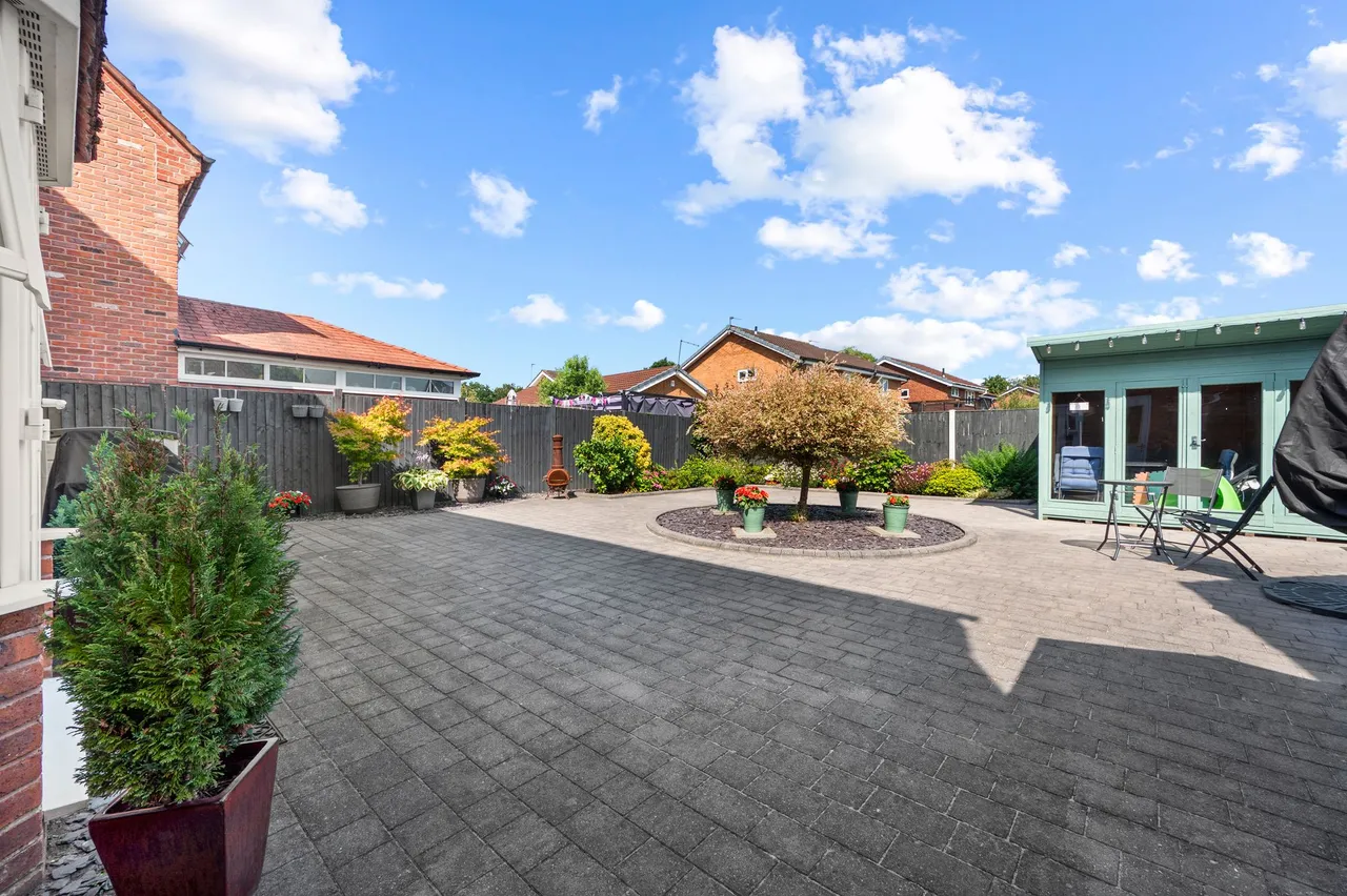 Templeton Drive, Fearnhead, Warrington, WA2 0WR, photo 34