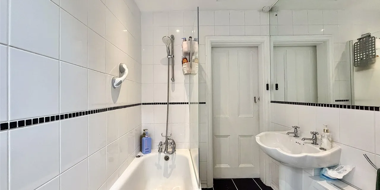 New Chester Road, Wirral, CH62, photo 24