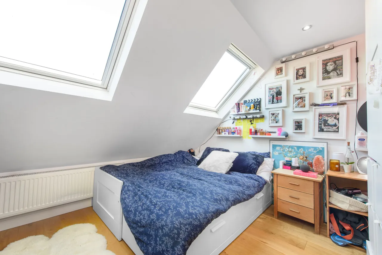 10 Friary Road, London, photo 9