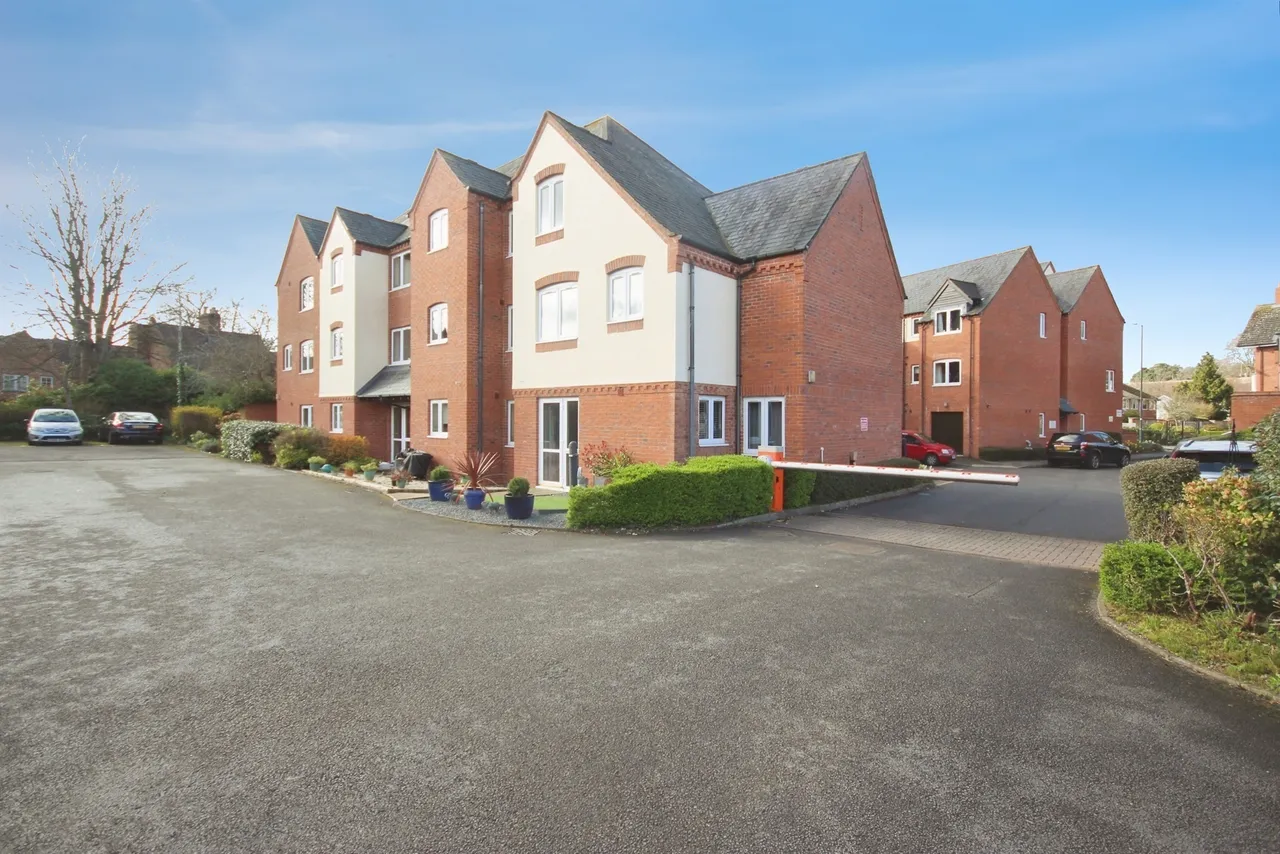 Coventry Road, Warwick, photo 11