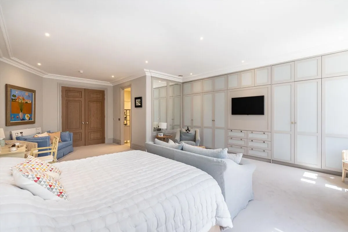Park Hill Drive, Cobham, KT11, photo 10