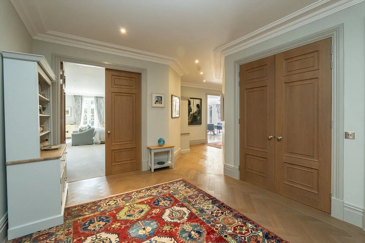 Park Hill Drive, Cobham, KT11, photo 17