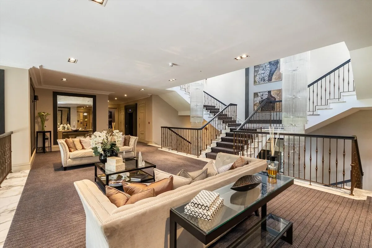 Park Hill Drive, Cobham, KT11, photo 20