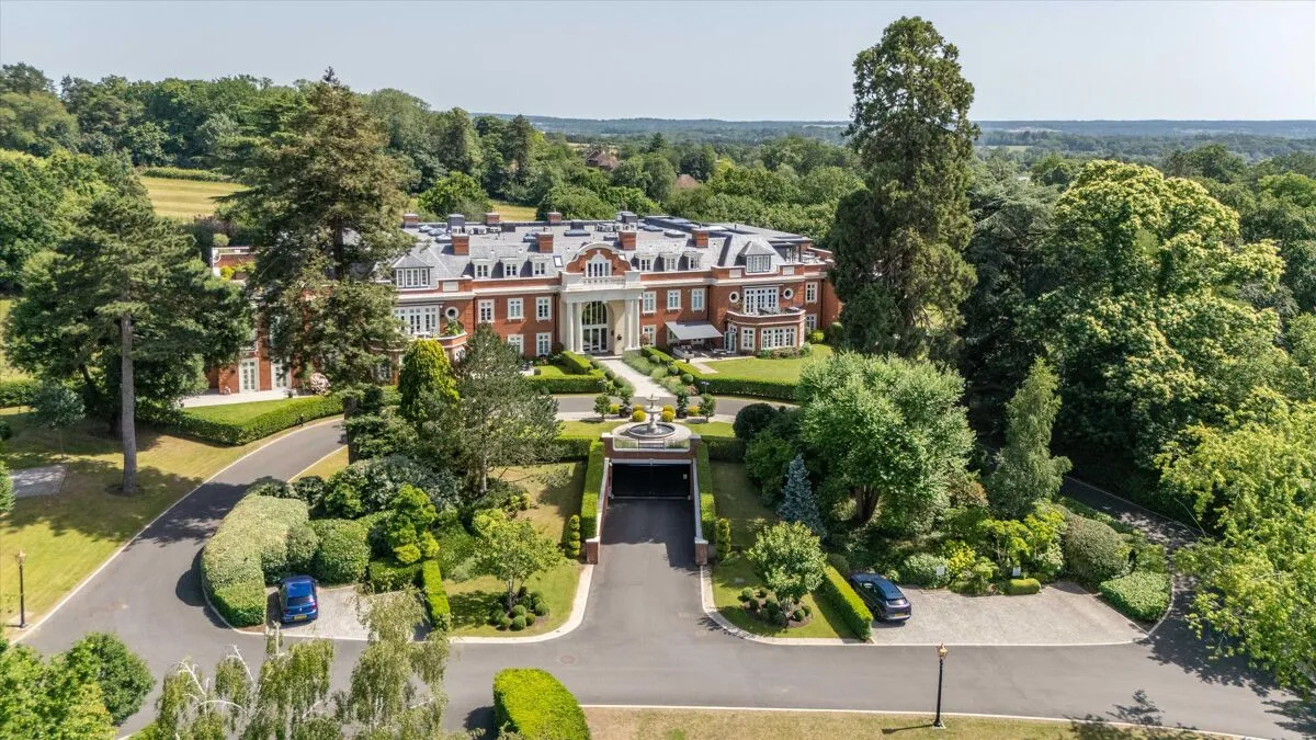 Park Hill Drive, Cobham, KT11, photo 22