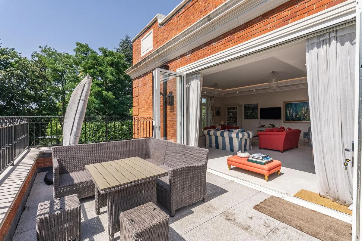 Park Hill Drive, Cobham, KT11, photo 7