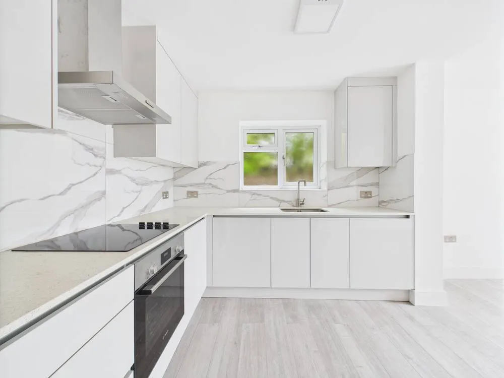 Shelson Avenue, Feltham, TW13, photo 14