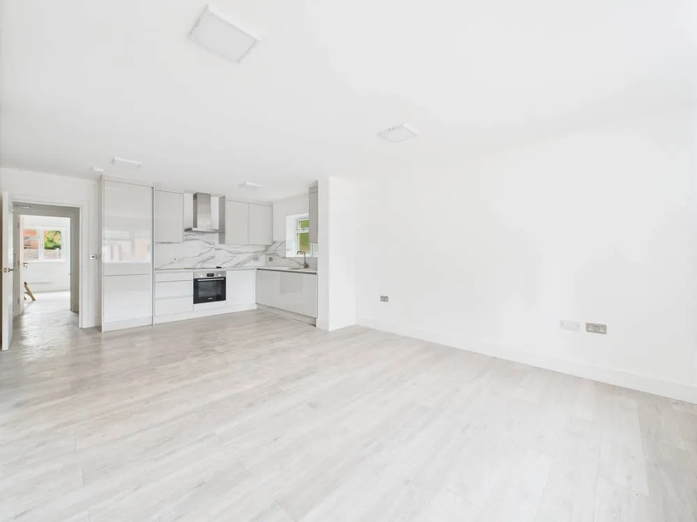 Shelson Avenue, Feltham, TW13, photo 5
