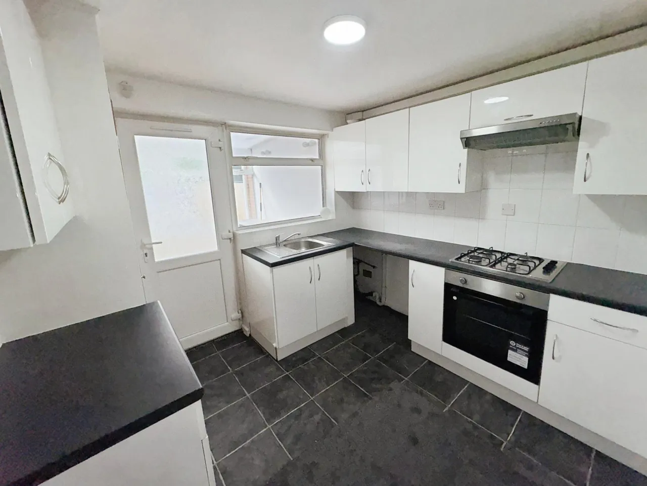 Lynden Avenue, Nottingham, NG10, photo 5