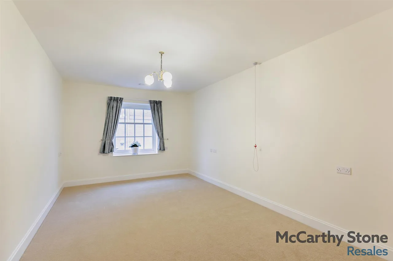 Bowes Lyon Place, Poundbury, DT1, photo 7