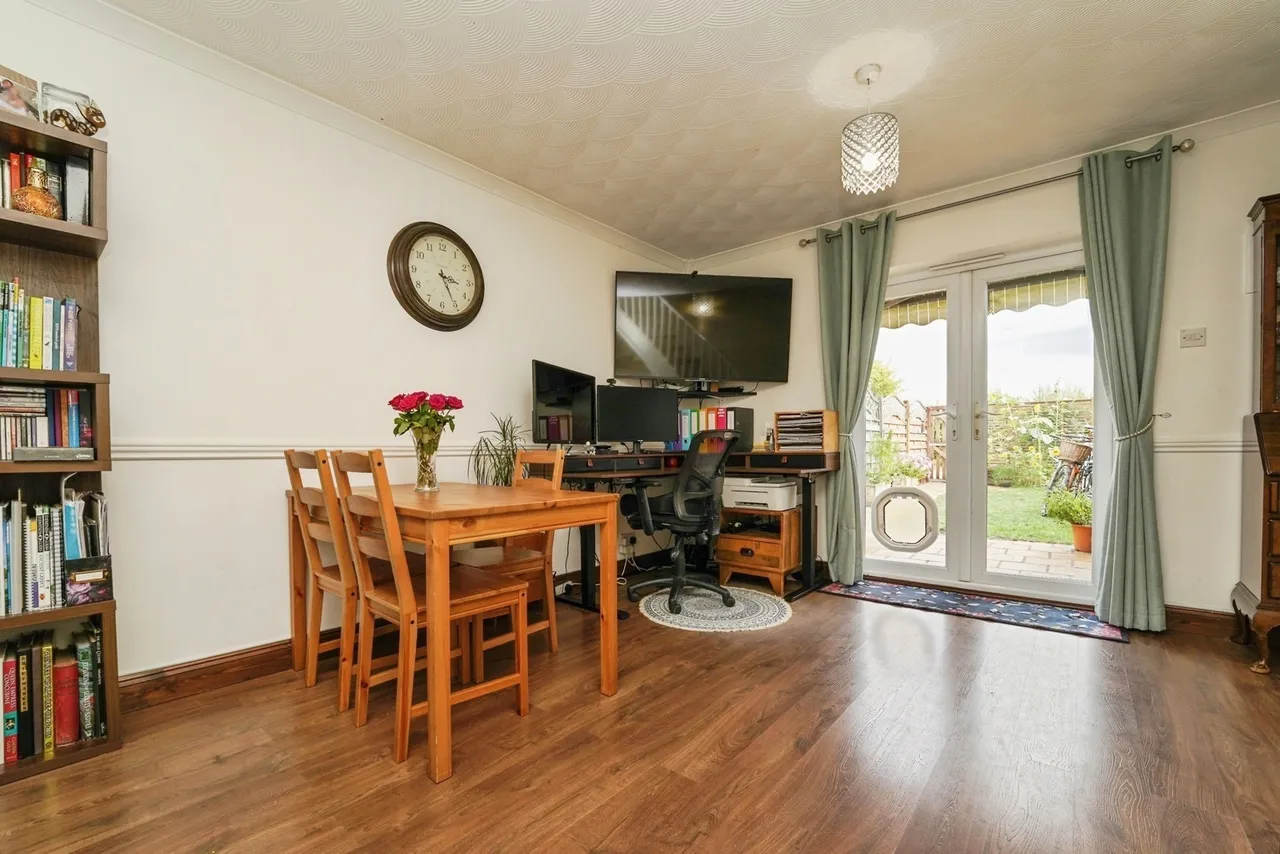 Sandhurst Lane, GLOUCESTER, Gloucestershire, GL2, photo 5